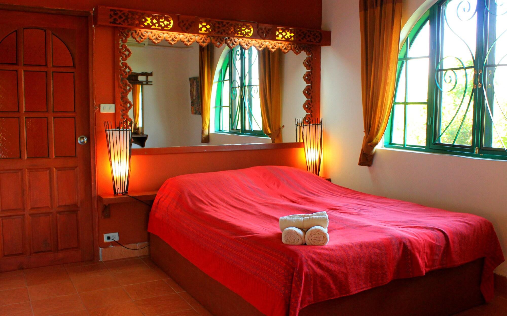 Secret Garden Chiangmai Hotel San Kamphaeng Exterior photo