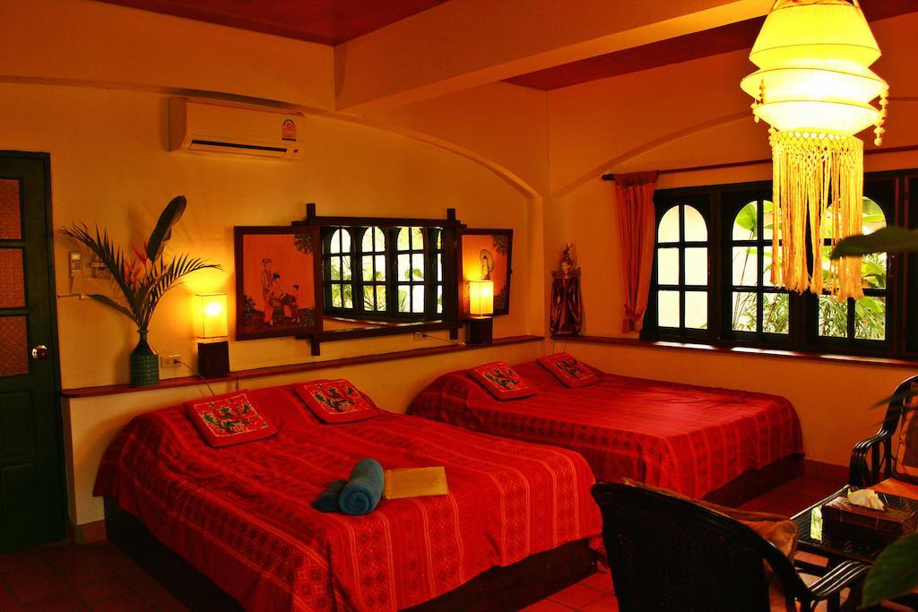 Secret Garden Chiangmai Hotel San Kamphaeng Room photo
