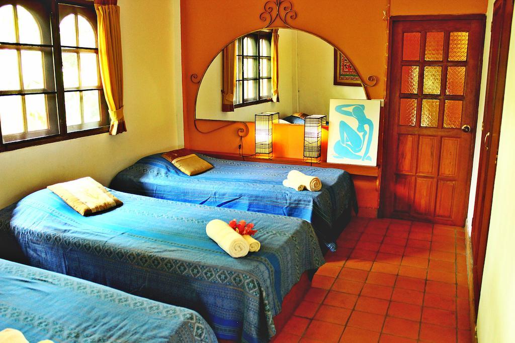 Secret Garden Chiangmai Hotel San Kamphaeng Room photo